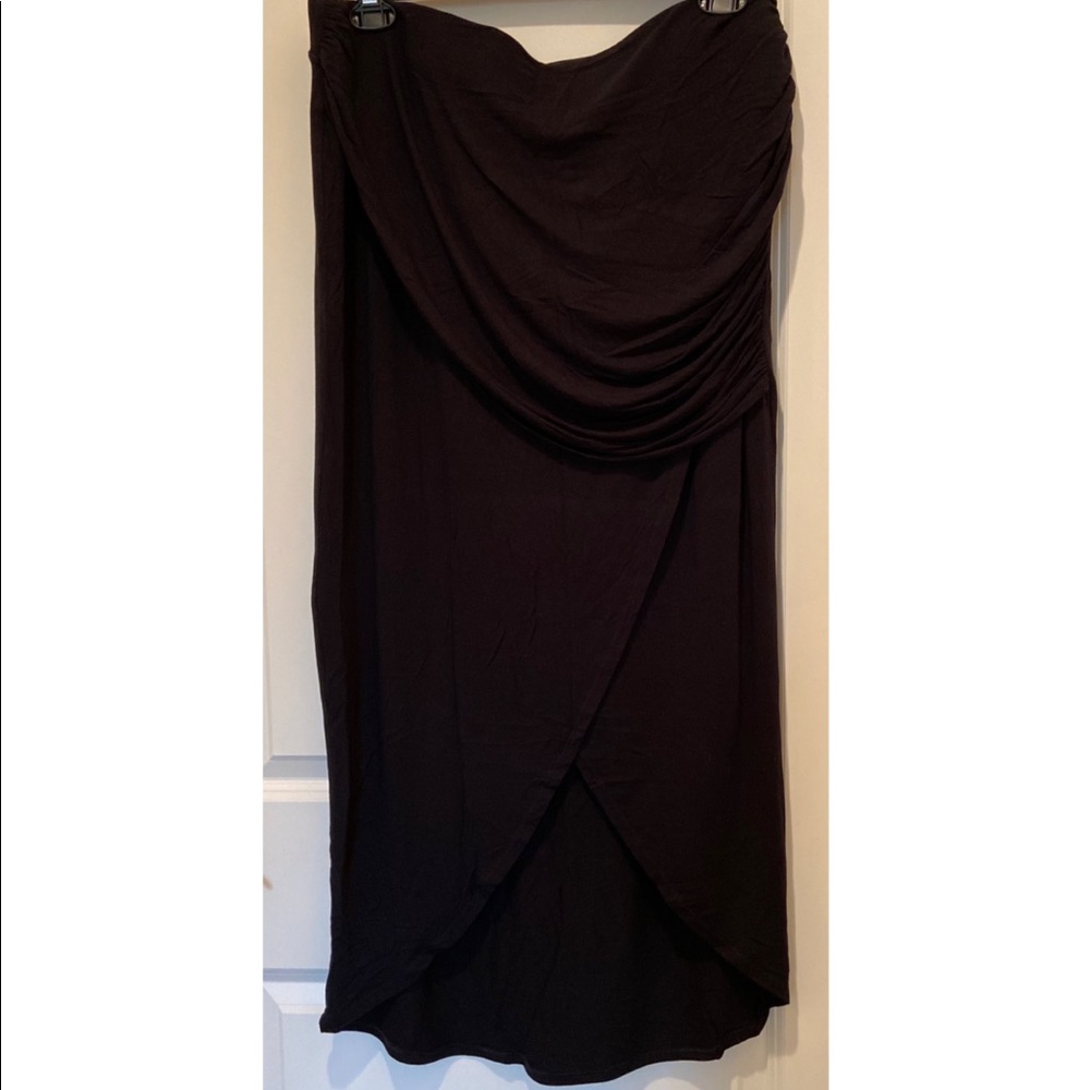 CAbi 5052 run around skirt XL